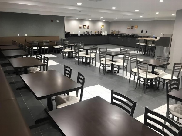 LeTap Hotel near AirTrain JFK Airport image 7